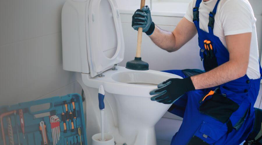 Professional emergency plumbing in Melvin, TX